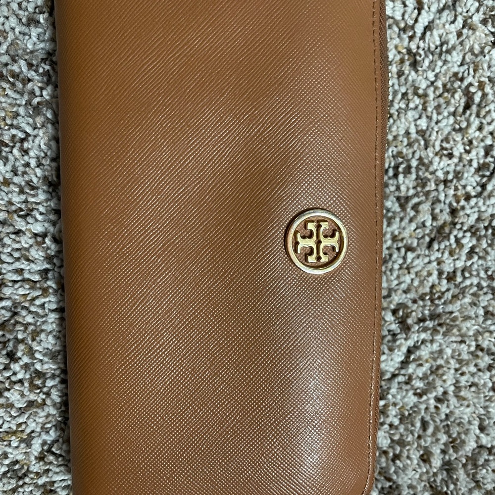 🛑SOLD🛑 Used Authentic Tory Burch Wallet